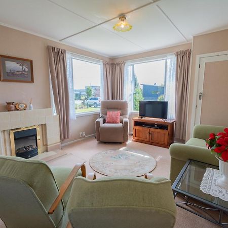 Rustlein Cottage - Te Anau Holiday Home Exterior foto
