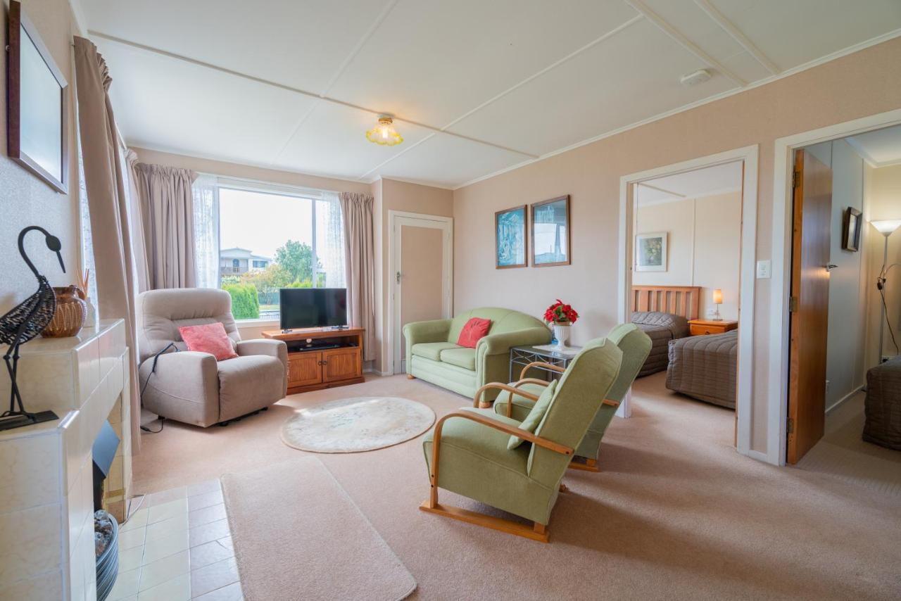 Rustlein Cottage - Te Anau Holiday Home Exterior foto